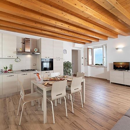 Casa Rossa - Regarda Travel Villa Бардолино Екстериор снимка